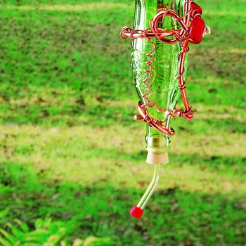 Diy hummingbird feeder